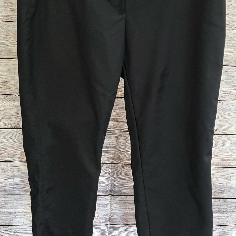 White House Black Market Black Capris